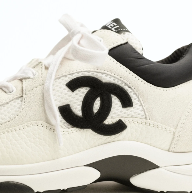 CHANEL White Low-Top Sneakers with Black Double-C Logo